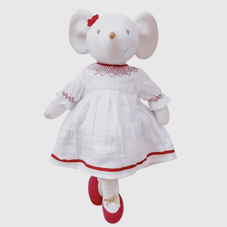 Meiya the Mouse in White Muslin Dress