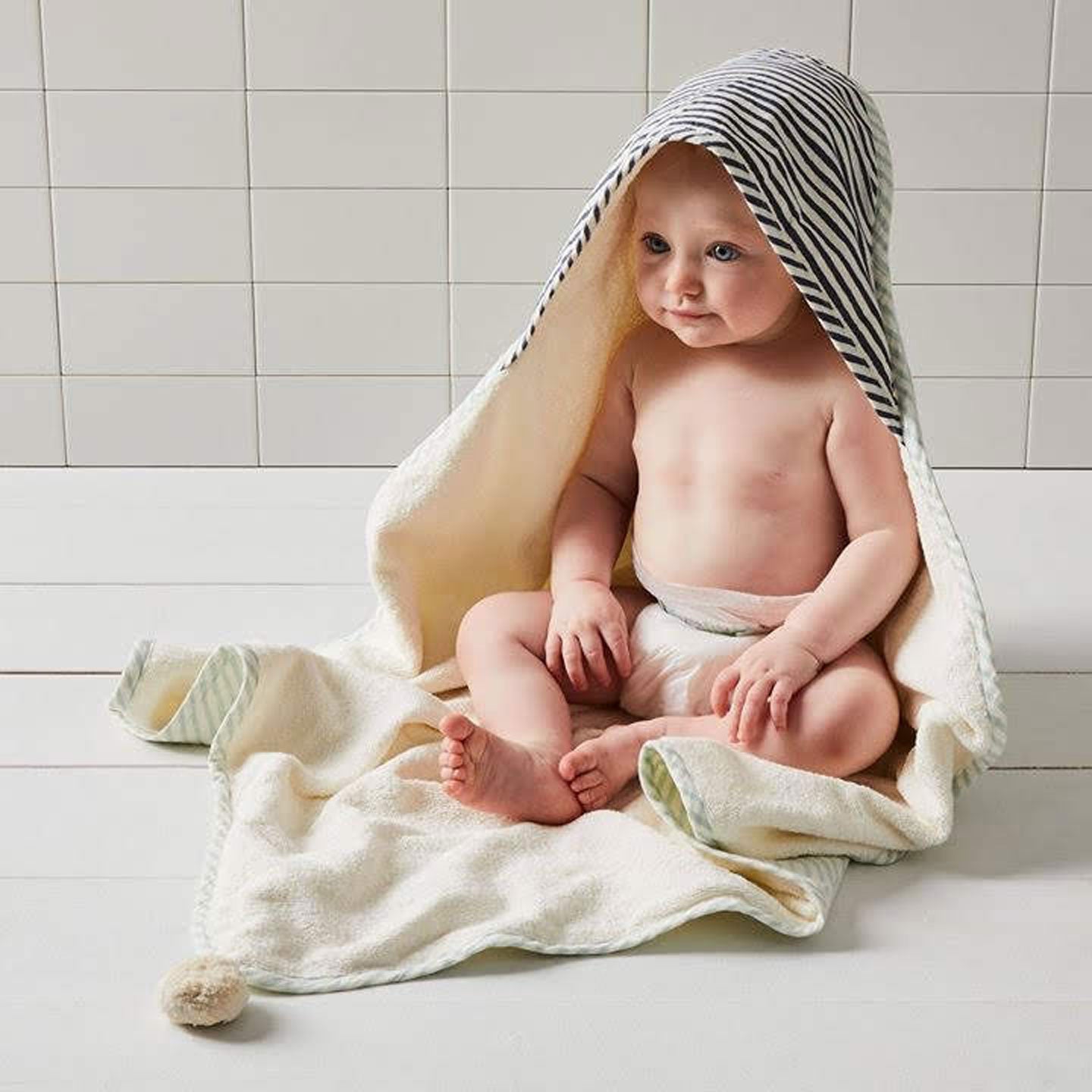 Stripes Away Hooded Towel & Bibs Set