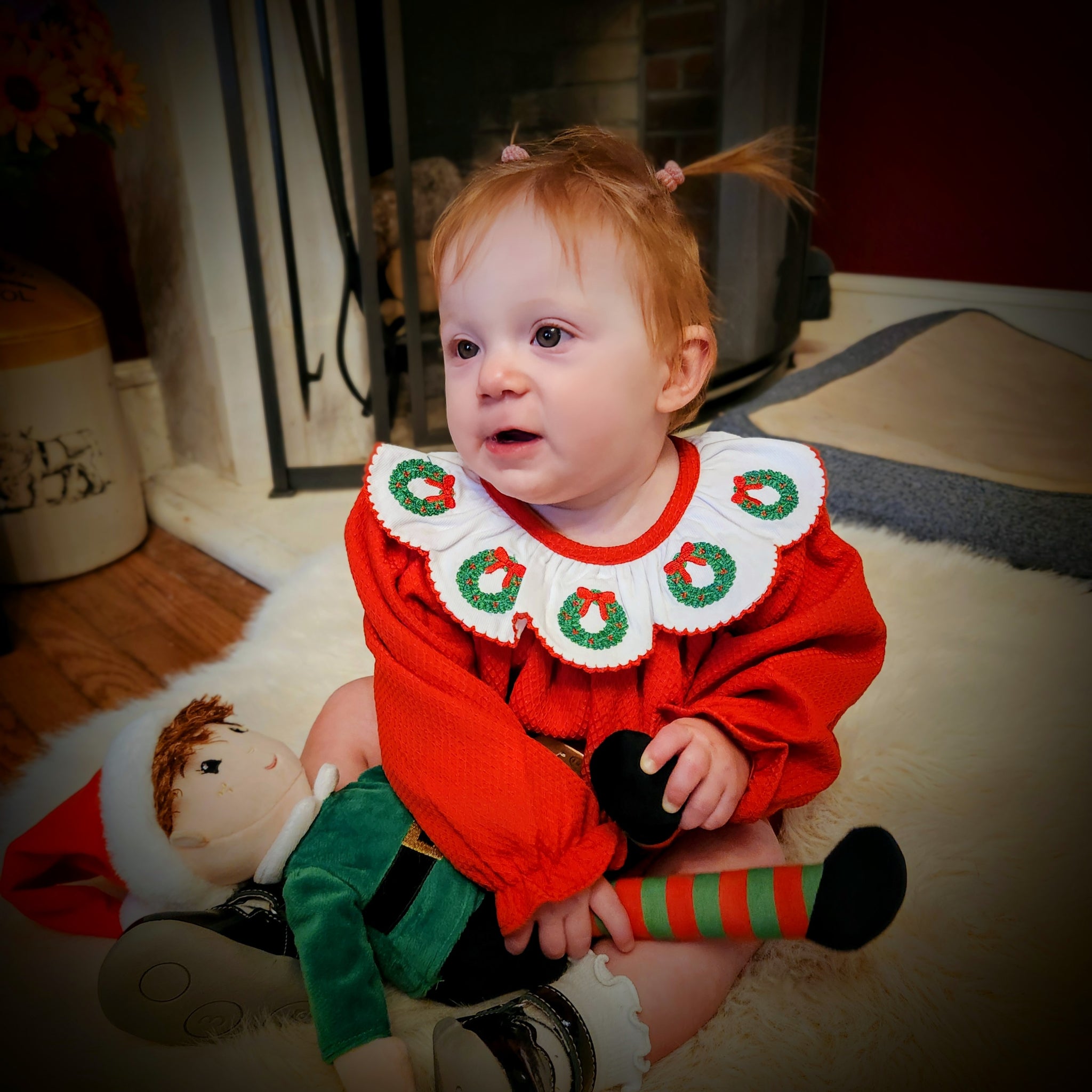 Embroidered Wreath Scallop Collar Red Bubble